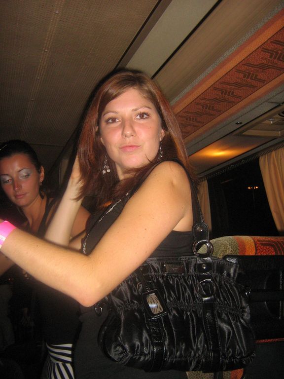 i/Kranj/Absolvent08/07-BlackWhiteParty/absolvent 1808.jpg
